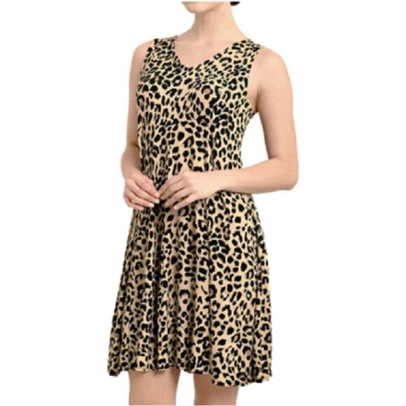 💝(3/$25) premise leopard print flow dress - Picture 1 of 7